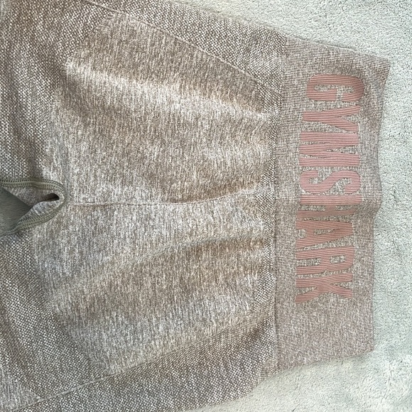 Gymshark leggings - Picture 2 of 3